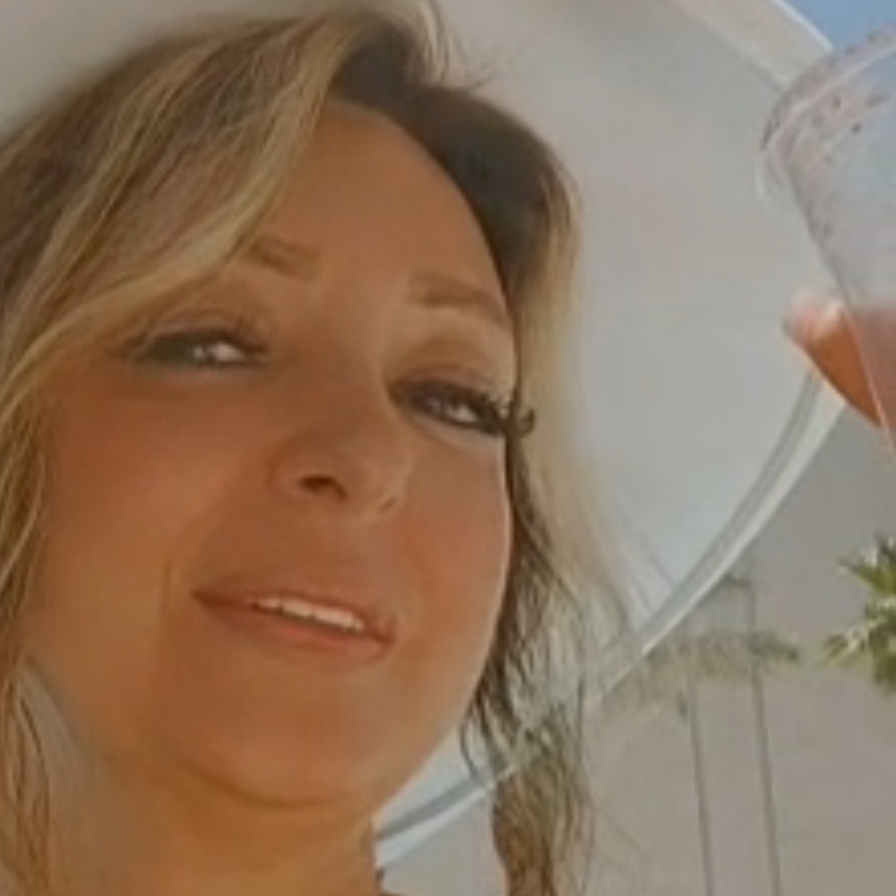 Meet your Posher, Irina